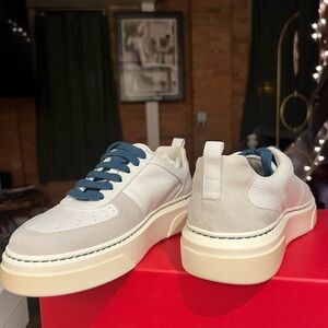 Ferragamo white leather sneakers size 39
